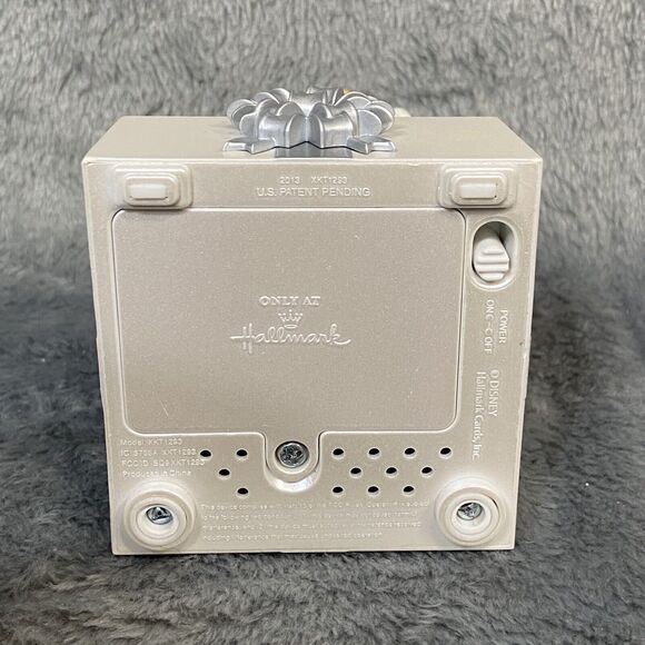 Disney Hallmark Holiday Donald Duck Music Box Wireless Motion Tested Working - Picture 5 of 6